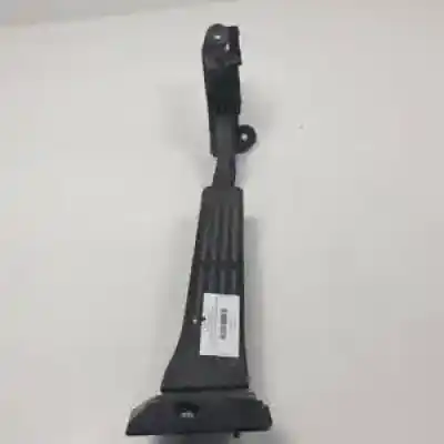 Pezzo di ricambio per auto di seconda mano Potenziometro per KIA CEE´D (JD) D4FC Riferimenti OEM IAM 32700A6100  