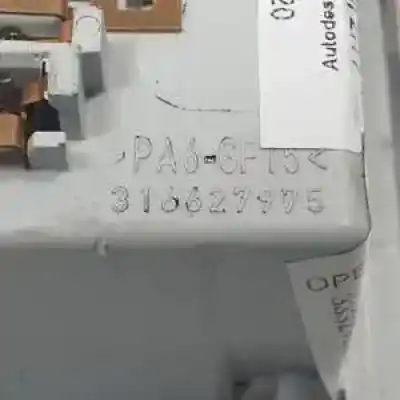 Peça sobressalente para automóvel em segunda mão luz interior por opel astra j lim. a16xer referências oem iam 13285100 316627975 