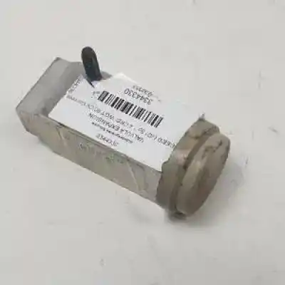 Автозапчасти б/у расширительный клапан за KIA CEE´D (JD) D4FC ссылки OEM IAM 97775A6250  
