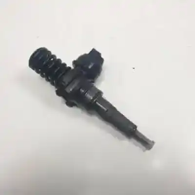 Peça sobressalente para automóvel em segunda mão INJETOR por SEAT ALTEA (5P1)  Referências OEM IAM 038130073BN 0414720313 