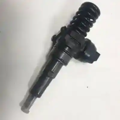 Peça sobressalente para automóvel em segunda mão INJETOR por SEAT ALTEA (5P1)  Referências OEM IAM 038130073BN 0414720313 
