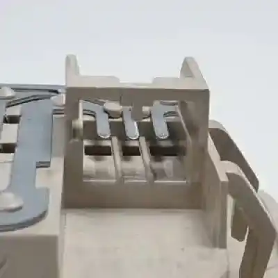 Peça sobressalente para automóvel em segunda mão luz interior por ford ka (ccu) fp4.169a4000 referências oem iam 08896405 735446036 