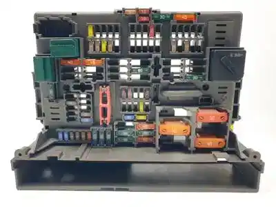 Tweedehands auto-onderdeel relais/zekeringenkastje voor bmw serie 1 berlina (e81/e87) n47d20u0.n47d20a.11002146549 oem iam-referenties 911944603