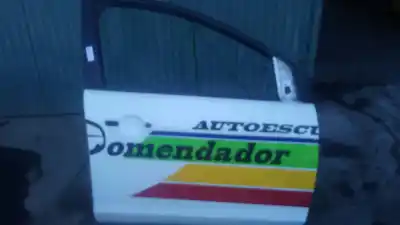 Peça sobressalente para automóvel em segunda mão porta dianteira direita por ford focus berlina (cap) 1.6 tdci cat referências oem iam 