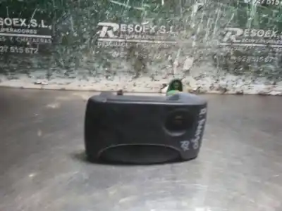 Автозапчастина б/у ПРАВА ЗОВНІШНЯ РУЧКА для RENAULT KANGOO (F/KC0)  Посилання на OEM IAM 8200042082  