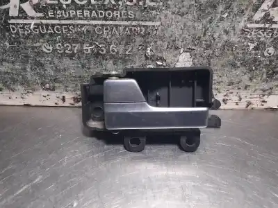 Peça sobressalente para automóvel em segunda mão PUXADOR INTERIOR TRASEIRO ESQUERDO por FORD FOCUS BERLINA (CAP)  Referências OEM IAM 3M51R22601  