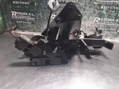 Peça sobressalente para automóvel em segunda mão fechadura da porta dianteira direita por ford focus berlina (cap) 1.6 tdci cat referências oem iam 7m5ar21812aa