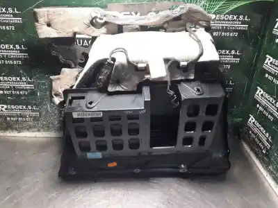 Автозапчастина б/у бардачок для audi a8 (4e2) 3.7 quattro посилання на oem iam 4e1857096  