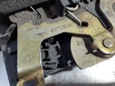 İkinci el araba yedek parçası SOL ÖN KAPI KILIDI için VOLKSWAGEN GOLF IV BERLINA (1J1)  OEM IAM referansları C3B1837015A  