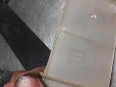 Pezzo di ricambio per auto di seconda mano cintura di sicurezza anteriore destra per opel corsa c elegance riferimenti oem iam 33009758  