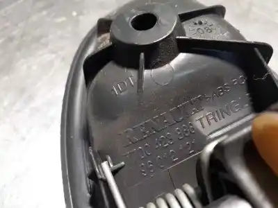 Pièce détachée automobile d'occasion POIGNÉE INTÉRIEURE ARRIÈRE DROITE pour RENAULT CLIO II FASE II (B/CB0)  Références OEM IAM 7700423888  