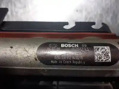 Pezzo di ricambio per auto di seconda mano RAMPA INIETTORI per RENAULT MEGANE II SEDÁN (LM0/1_)  Riferimenti OEM IAM 8200330912  