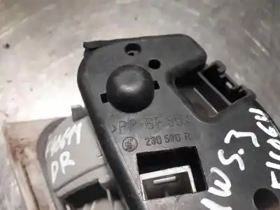 Peça sobressalente para automóvel em segunda mão farolim traseiro direito por bmw serie 3 berlina (e46) 2.0 16v diesel cat referências oem iam 230570r