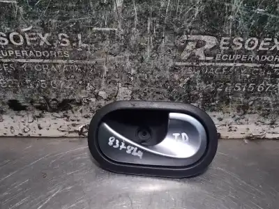 Peça sobressalente para automóvel em segunda mão PUXADOR INTERIOR TRASEIRO DIREITO por RENAULT MEGANE II BERLINA 3P  Referências OEM IAM 8200028486  