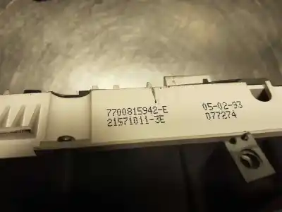 Pièce détachée automobile d'occasion compteur de vitesse tableau de bord pour renault 19 (b/c/l53) 1.9d références oem iam mg215525423  