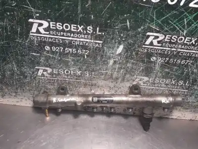Pezzo di ricambio per auto di seconda mano RAMPA INIETTORI per RENAULT LAGUNA II (BG0)  Riferimenti OEM IAM 8200330912  
