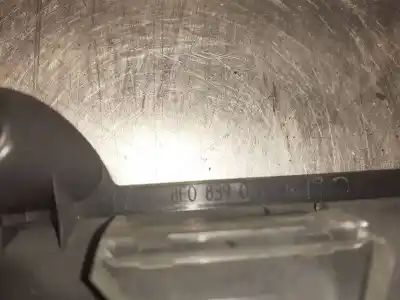 Peça sobressalente para automóvel em segunda mão puxador interior traseiro direito por audi a4 berlina (8e) 2.5 tdi (120kw) referências oem iam 8e0839020