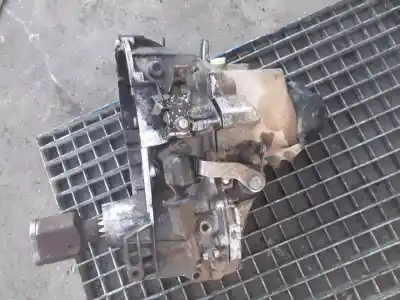 Peça sobressalente para automóvel em segunda mão CAIXA DE VELOCIDADES por RENAULT MEGANE I CLASSIC (LA0)  Referências OEM IAM JB1948  