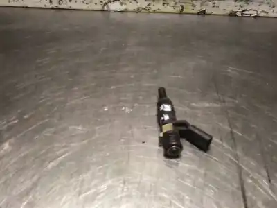 Second-hand car spare part INJECTOR for MERCEDES-BENZ CLASE C (W203) BERLINA  OEM IAM references A2720780249  