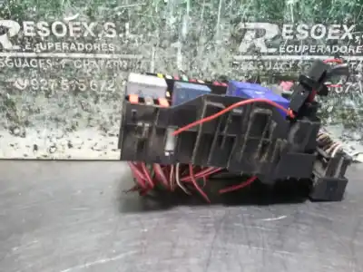 Pièce détachée automobile d'occasion BOÎTES À FUSIBLES pour RENAULT MEGANE III BERLINA 5 P  Références OEM IAM   