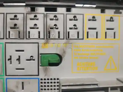 Piesă de schimb auto la mâna a doua panou siguranțe pentru opel vectra b berlina 2.0 dti referințe oem iam 09152787  