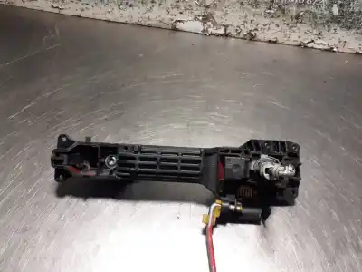 Tweedehands auto-onderdeel buitenste handgreep links voor voor toyota yaris (ksp9/scp9/nlp9) 1.3 cat oem iam-referenties   