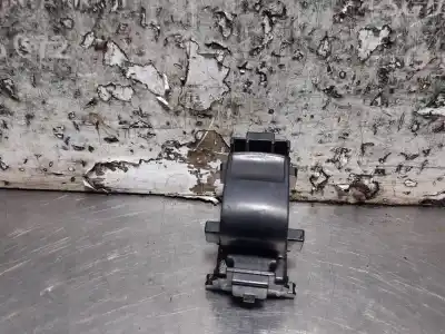 Peça sobressalente para automóvel em segunda mão botão / interruptor elevador vidro dianteiro direito por toyota yaris (ksp9/scp9/nlp9) 1.3 cat referências oem iam   