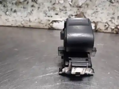 Peça sobressalente para automóvel em segunda mão botão / interruptor elevador vidro dianteiro direito por toyota yaris (ksp9/scp9/nlp9) 1.3 cat referências oem iam   
