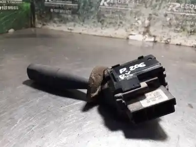 Peça sobressalente para automóvel em segunda mão COMUTADOR DE LIMPA VIDROS por PEUGEOT 206 BERLINA  Referências OEM IAM 96049597ZL  