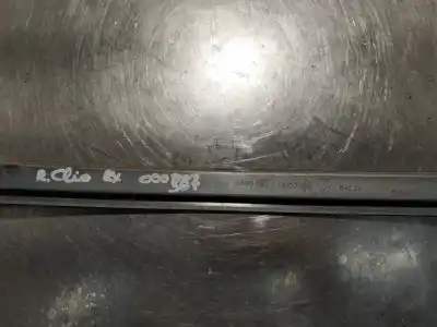 Second-hand car spare part passenger side right window regulator for renault clio ii fase i (b/cbo) 1.9 d alize oem iam references   