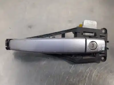 Pezzo di ricambio per auto di seconda mano maniglia esterna anteriore sinistra per opel corsa d (s07) 1.3 cdti (l08 l68) riferimenti oem iam 6051lv  