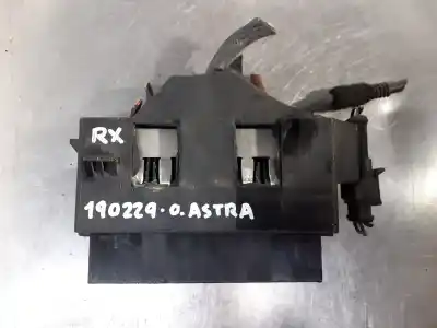 Gebrauchtes Autoersatzteil RELAIS SICHERUNGSKASTEN Multifunktionsrelais zum OPEL ASTRA G BERLINA  OEM-IAM-Referenzen 9685661  