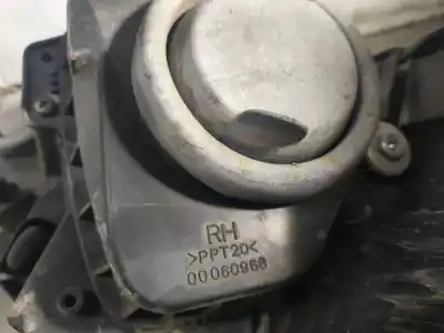 Автозапчастина б/у права фа для tata aria (4x2) 2.2l dicor 12 посилання на oem iam 00060968rh  
