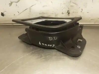 Second-hand car spare part interior right front handle for tata aria (4x2) 2.2l dicor 12 oem iam references   
