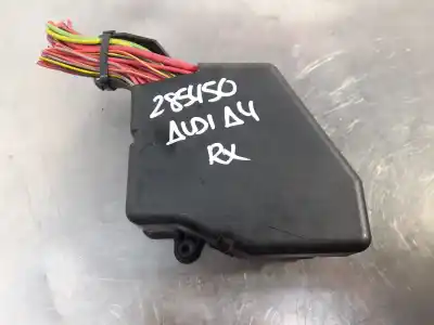 Second-hand car spare part fuse box unit for audi a4 berlina (8e) 2.5 v6 24v tdi oem iam references 8d1941824  