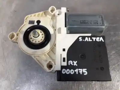 Piesă de schimb auto la mâna a doua MOTORAS MACARA GEAM FATA DREAPTA pentru SEAT ALTEA (5P1)  Referințe OEM IAM 1K0959792D  