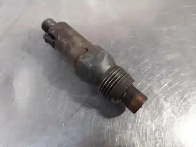 Pièce détachée automobile d'occasion INJECTEUR pour PEUGEOT 205 BERLINA  Références OEM IAM LCR6735203D  