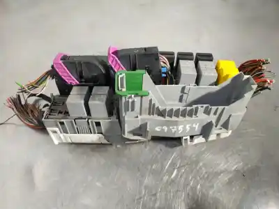 Second-hand car spare part fuse box unit for opel corsa c 1.7 16v di oem iam references   