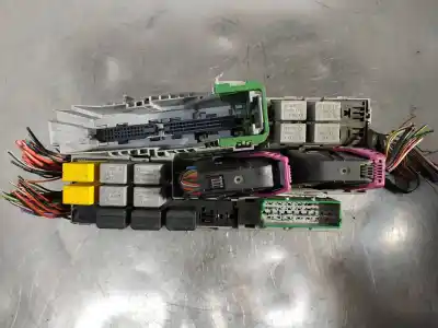 Second-hand car spare part fuse box unit for opel corsa c 1.7 16v di oem iam references   