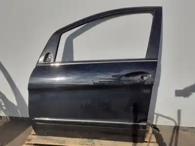 Recambio de automóvil de segunda mano de PUERTA DELANTERA IZQUIERDA para MERCEDES CLASE B (W245)  referencias OEM IAM   