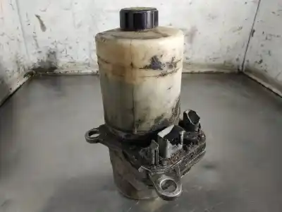 Автозапчастина б/у НАСОС керма для FORD FOCUS BERLINA (CAP)  Посилання на OEM IAM 4M513K514AC  
