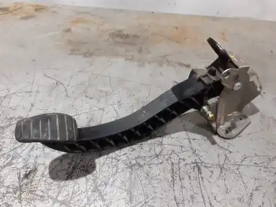 Pièce détachée automobile d'occasion pédale d'embrayage pour renault kangoo (f/kc0) 1.5 dci diesel 68 cv / 50 kw références oem iam 8200590252  