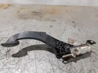 Pièce détachée automobile d'occasion pédale d'embrayage pour renault kangoo (f/kc0) 1.5 dci diesel 68 cv / 50 kw références oem iam 8200590252  