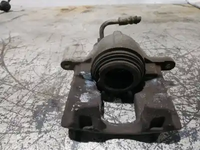 Peça sobressalente para automóvel em segunda mão pinça de travão dianteira direita por dodge journey 2.0 16v crd cat referências oem iam 16018401