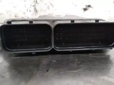 Second-hand car spare part ecu engine control for kia cee'd (jd) 1.6 crdi 128 oem iam references 0281031493  