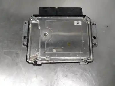 Second-hand car spare part ecu engine control for kia cee'd (jd) 1.6 crdi 128 oem iam references 0281031493  