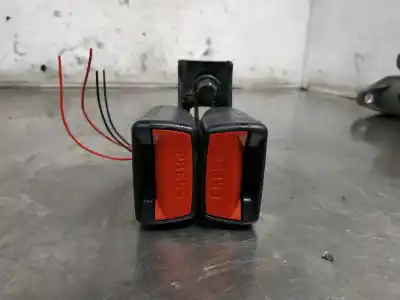 Recambio de automóvil de segunda mano de pretensor airbag derecho para kia cee'd (jd) 1.6 crdi 128 referencias oem iam 20140514  