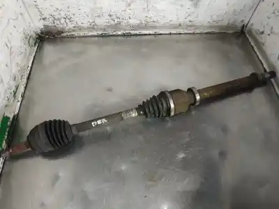 Автозапчасти б/у передняя правая трансмиссия за renault clio iii 1.5 dci diesel cat ссылки oem iam 8200499586  