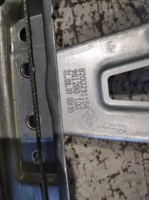 Автозапчастина б/у регулятор склона задній лівий для renault clio iii 1.5 dci diesel cat посилання на oem iam 8200291154  