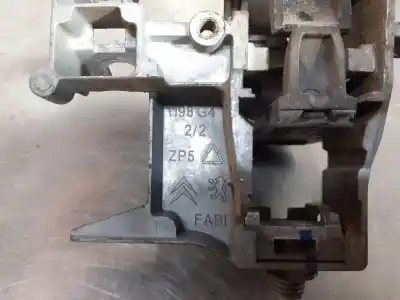 Автозапчастина б/у ліва передня зовнішня ручка для peugeot 207/207+ (wa_, wc_) 1.4 16v посилання на oem iam 1198g4  